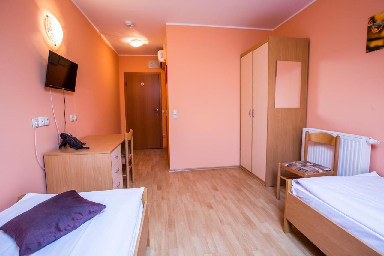 Guesthouse Beno Starše Exterior foto